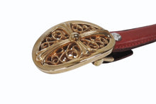 画像をギャラリービューアに読み込む, CHROME HEARTS クロムハーツ ベルト バックル クラシックオーバルクロス スモール ブロンズ レザー レッド サイズ34 美品 中古 4b006562