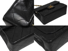 Load image into Gallery viewer, 極美品 CHANEL シャネル ミニマトラッセ17 Sフラップ Sチェーンショルダーバッグ 1番台 ラムスキン ココマーク ブラック 中古 4b006615