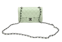 Load image into Gallery viewer, 新品未使用 CHANEL シャネル ミニマトラッセ 20 Sフラップ Sチェーンショルダーバッグ ランダム番台 ラムスキン ココマーク グリーン 中古 4b006620