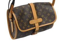画像をギャラリービューアに読み込む, LOUIS VUITTON ルイヴィトン モノグラム マルヌ ショルダーバッグ ブラウン ロゴ 鞄 PVC レザー M51369 ゴールド金具 良品 中古 4b006628