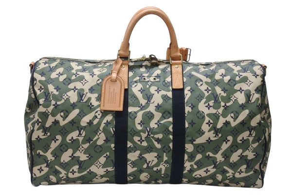 極美品 LOUIS VUITTON ルイヴィトン ×村上隆 キーポルバンドリエール55 モノグラムモフラージュ M95774 ゴールド金具 中古 4b006652