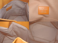 画像をギャラリービューアに読み込む, LOUIS VUITTON ルイヴィトン 24SS Sandwich Bag サンドウィッチ バッグ クラッチバッグ M24578 サフラン オレンジ 美品 中古 4b006688