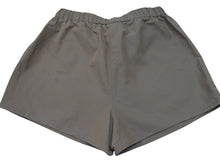 Load image into Gallery viewer, 極美品 FEAR OF GOD ESSENTIALS フィアオブゴッド エッセンシャルズ ハーフパンツ ショーツ ナイロン グレー サイズM 中古 4b006736