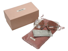 Load image into Gallery viewer, 極美品 MIUMIU ミュウミュウ 夜明けのサングラス SMU54Y サイズ80□14 110 リムレス シールド グレー シルバー ロゴ金具 中古 4b006758