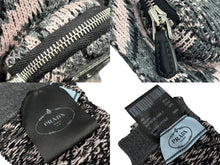 画像をギャラリービューアに読み込む, 極美品 PRADA プラダ Wool Pocket Gloves ウール ポケット グローブ 21FW 27447 トライングルロゴ サンプル 手袋 総柄 中古 4b006763