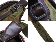 画像をギャラリービューアに読み込む, 極美品 CHANEL シャネル エンブロイダリー グラフィティ ショルダーバッグ A92789 ココマーク 21番台 カーキ 中古 4b006809