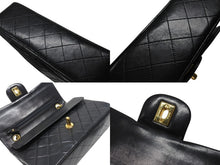 画像をギャラリービューアに読み込む, 極美品 CHANEL シャネル マトラッセ23 Wフラップ Wチェーンショルダーバッグ 1番台 ラムスキン ココマーク ブラック ゴールド金具 中古 4b006825