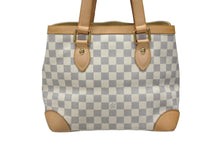 Load image into Gallery viewer, 極美品 LOUIS VUITTON ルイヴィトン ハンドバッグ N51207 ハムステッドPM ホワイト ダミエアズールキャンバス 中古 4b006831