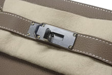 画像をギャラリービューアに読み込む, 新品未使用 エルメス HERMES ケリーアッカドPM W刻印 ワンショルダーバッグ エトゥープ シルバー金具 中古 4b006847