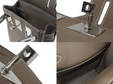 画像をギャラリービューアに読み込む, 新品未使用 エルメス HERMES ケリーアッカドPM W刻印 ワンショルダーバッグ エトゥープ シルバー金具 中古 4b006847