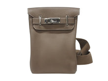 画像をギャラリービューアに読み込む, 新品未使用 エルメス HERMES ケリーアッカドPM W刻印 ワンショルダーバッグ エトゥープ シルバー金具 中古 4b006848