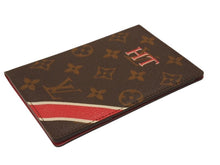 画像をギャラリービューアに読み込む, 極美品 LOUIS VUITTON ルイヴィトン パスポートケース クーヴェルテュールパスポールNM イニシャル入り M64502 モノグラムキャンバス ブラウン 中古 4b006857