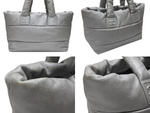 画像をギャラリービューアに読み込む, CHANEL シャネル コココクーン トートバッグ 13番台 ココマーク レザー シルバー キルティング シルバー金具 美品 中古 4b006922