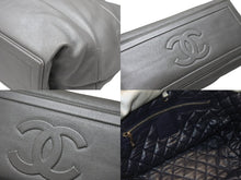 画像をギャラリービューアに読み込む, CHANEL シャネル コココクーン トートバッグ 13番台 ココマーク レザー シルバー キルティング シルバー金具 美品 中古 4b006922