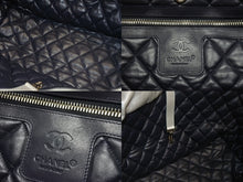 画像をギャラリービューアに読み込む, CHANEL シャネル コココクーン トートバッグ 13番台 ココマーク レザー シルバー キルティング シルバー金具 美品 中古 4b006922
