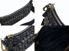 Load image into Gallery viewer, Christian Dior クリスチャンディオール サドルショルダーバッグ 07RU 0034 ネイビー トロッター柄 ガリアーノ期 美品 中古 4b006926