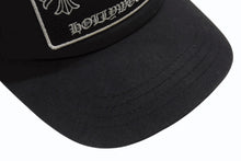 画像をギャラリービューアに読み込む, CHROME HEARTS クロムハーツ トラッカーキャップ ハリウッド限定 CHロゴ刺繍 クロスボール シルバー 925 ブラック 良品 中古 4b006957