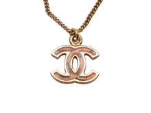 画像をギャラリービューアに読み込む, 極美品 CHANEL シャネル ココマーク ネックレス 重量約6.5g 05A刻印 全長約42cm ゴールド メタル GP 中古 4b006960