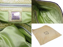 画像をギャラリービューアに読み込む, FENDI フェンディ ビーズ刺繍 マンマバケット ワンショルダーバッグ 26424 ブラック マルチカラー グリーン シルバー金具 ロゴ 美品 中古 4b006967