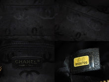 画像をギャラリービューアに読み込む, 極美品 CHANEL シャネル ワイルドステッチ ワンショルダーバッグ 9番台 ココマーク キャビアスキン ブラック ゴールド金具 中古 4b006992