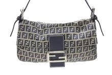 画像をギャラリービューアに読み込む, FENDI フェンディ ズッキーノ柄 マンマバケット ワンショルダーバッグ 26424 ネイビー シルバー シルバー金具 美品 中古4b006993