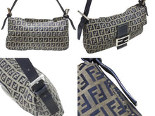 画像をギャラリービューアに読み込む, FENDI フェンディ ズッキーノ柄 マンマバケット ワンショルダーバッグ 26424 ネイビー シルバー シルバー金具 美品 中古4b006993