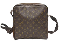 画像をギャラリービューアに読み込む, LOUIS VUITTON ルイヴィトン トロター ボブール ショルダーバッグ M97037 モノグラム ブラウン PVC レザー ゴールド金具 美品 中古 4b007000
