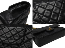 画像をギャラリービューアに読み込む, 極美品 CHANEL シャネル マトラッセ23 Wフラップ Wチェーンショルダーバッグ 1番台 ラムスキン ココマーク ブラック ゴールド金具 中古 4b007017