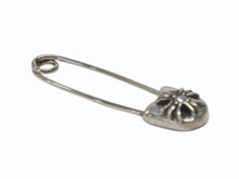 画像をギャラリービューアに読み込む, 極美品 CHROME HEARTS クロムハーツ セーフティピン スモール 1Pダイヤ チャーム シルバー SV925 2,1g 中古 4b007075