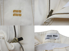 Load image into Gallery viewer, MIUMIU ミュウミュウ ショートパンツ ベージュ コットン ポリエステル 刺繍 ステッチ サイズ25 美品 中古 4b007106
