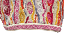 Load image into Gallery viewer, COOGI クージー vintage 半袖 3D立体ニット 編み込み マルチカラー ベージュピンクイエロー系 サイズSS 美品 中古 4b007110