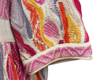 Load image into Gallery viewer, COOGI クージー vintage 半袖 3D立体ニット 編み込み マルチカラー ベージュピンクイエロー系 サイズSS 美品 中古 4b007110