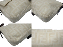 画像をギャラリービューアに読み込む, FENDI フェンディ マンマバケット ワンショルダーバッグ 26424 ズッキーノ柄 キャンバス レザー ベージュ シルバー金具 美品 中古 4b007137