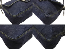 画像をギャラリービューアに読み込む, FENDI フェンディ マンマバケット ワンショルダーバッグ 26425 デニム レザー ネイビー シルバー金具 美品 中古 4b007142