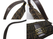 画像をギャラリービューアに読み込む, FENDI フェンディ マンマバケット ワンショルダーバッグ 26424 ズッカ柄 ブラウン キャンバス レザー ゴールド金具 美品 中古 4b007146
