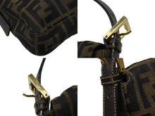 画像をギャラリービューアに読み込む, FENDI フェンディ マンマバケット ワンショルダーバッグ 26424 ズッカ柄 ブラウン キャンバス レザー ゴールド金具 美品 中古 4b007146