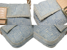 画像をギャラリービューアに読み込む, FENDI フェンディ ハンドバッグ ワンショルダーバッグ マンマバケット デニムキャンバス ズッカ ゴールド金具 美品 中古 4b007175