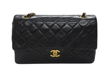 画像をギャラリービューアに読み込む, CHANEL シャネル マトラッセ25 Wフラップ Wチェーンショルダーバッグ 5番台 A1112 ラムスキン ブラック シルバー金具 美品 中古 4b007192