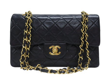画像をギャラリービューアに読み込む, CHANEL シャネル マトラッセ23 Wフラップ Wチェーンショルダーバッグ 1番台 ラムスキン ココマーク ブラック ゴールド金具 美品 中古 4b007222