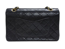 画像をギャラリービューアに読み込む, 極美品 CHANEL シャネル マトラッセ25 Wフラップ Wチェーンショルダーバッグ 0番台 ラムスキン ココマーク ブラック ゴールド金具 中古 4b007231