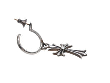 画像をギャラリービューアに読み込む, 新品未使用 CHROME HEARTS クロムハーツ タイニークロス フープ ピアス 重量6.0g シルバー925 1989刻印 アクセサリー 中古 4b007261