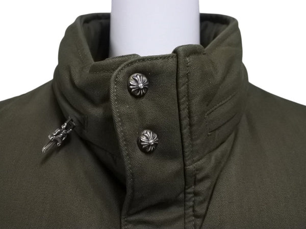 極美品 CHROME HEARTS クロムハーツ STIFF FBRC スティッフ ファブリックダウンジャケット サイズXL クロスボールボタン カーキ 中古 4b007298