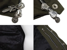 画像をギャラリービューアに読み込む, 極美品 CHROME HEARTS クロムハーツ STIFF FBRC スティッフ ファブリックダウンジャケット サイズXL クロスボールボタン カーキ 中古 4b010031