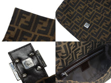 画像をギャラリービューアに読み込む, FENDI フェンディ マンマバケット ワンショルダーバッグ 26424 ズッカ柄 キャンバス レザー ブラウン シルバー金具 美品 中古 4b007309