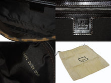 画像をギャラリービューアに読み込む, FENDI フェンディ マンマバケット ワンショルダーバッグ 26424 ズッカ柄 キャンバス レザー ブラウン シルバー金具 美品 中古 4b007309