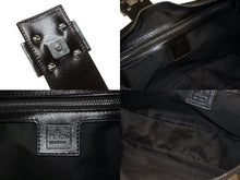 画像をギャラリービューアに読み込む, FENDI フェンディ クロワッサン ハーフムーン ワンショルダーバッグ ハンドバッグ キャンバス ブラウン シルバー金具 美品 中古 4b007317