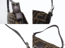 画像をギャラリービューアに読み込む, 極美品 FENDI フェンディ マンマバケット ワンショルダーバッグ 26424 ズッカ柄 キャンバス レザー ブラウン シルバー金具 中古 4b007319