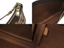 画像をギャラリービューアに読み込む, 極美品 LOUIS VUITTON ルイヴィトン ポシェットアクセソワ―ル アクセサリーポーチ M92193 モノグラム グラフィティ ベージュ PVC レザー 中古 4b007329