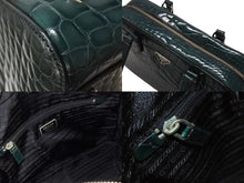 画像をギャラリービューアに読み込む, 極美品 PRADA プラダ ハンドバッグ トートバッグ トライアングルロゴ クロコダイル型押しレザー グリーン シルバー金具 中古 4b007331