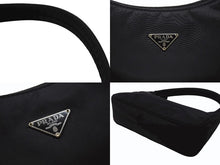 画像をギャラリービューアに読み込む, 極美品 Prada プラダ ミニハンドバッグ ワンハンドル レディース ネロ ブランド ロゴ ナイロン MV515 黒 ブラック 中古 4b0077337